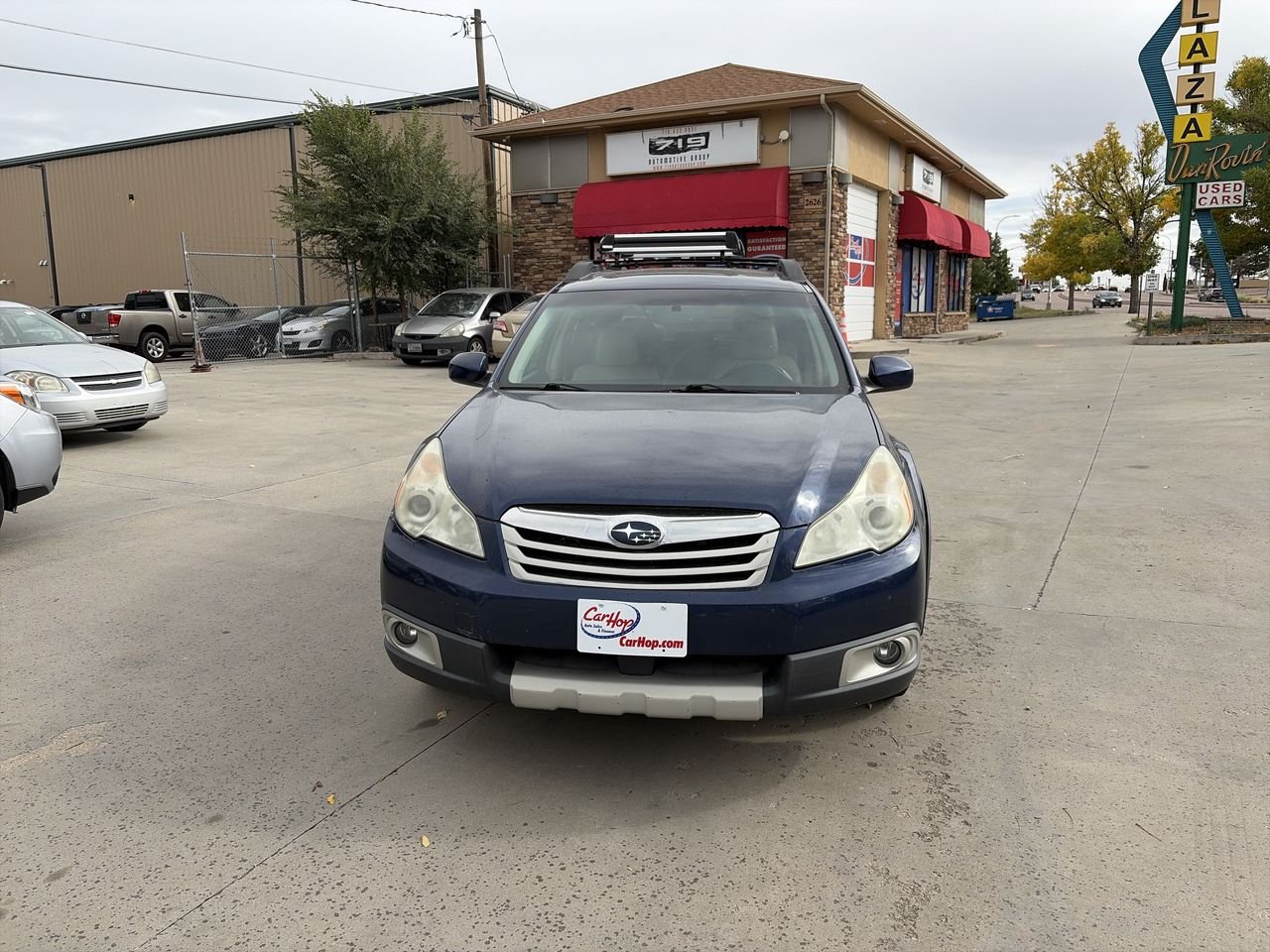 2010 Subaru Outback 2.5i photo 3