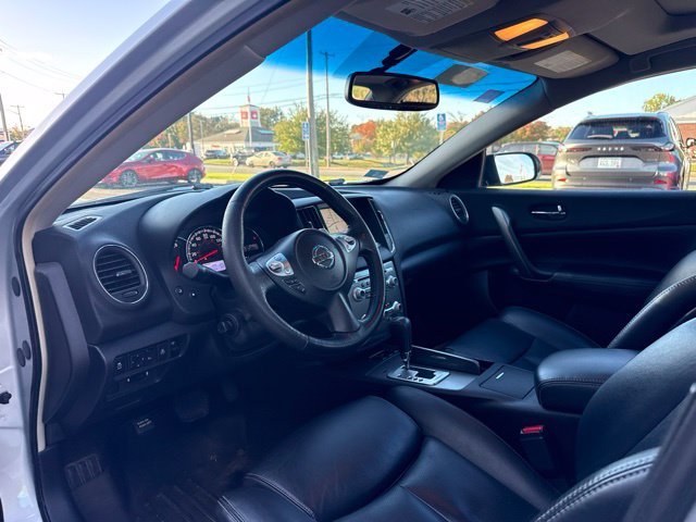 Used 2014 Silver Nissan 3.5 SV image 12