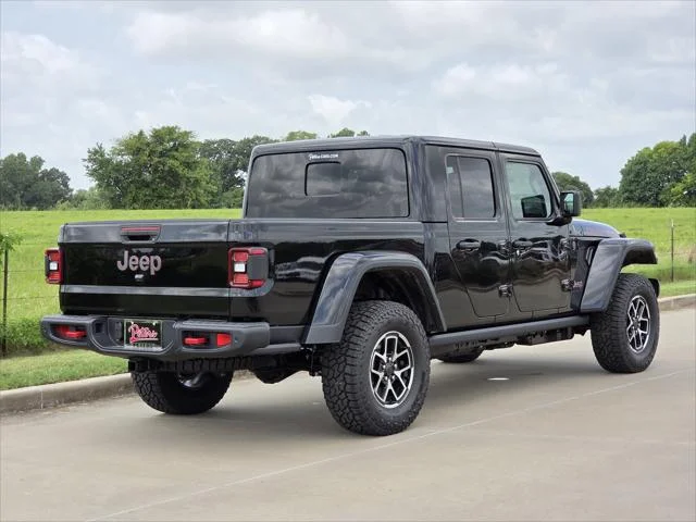 New 2026 Black Clear-Coat Exterior Paint Jeep Rubicon image 3