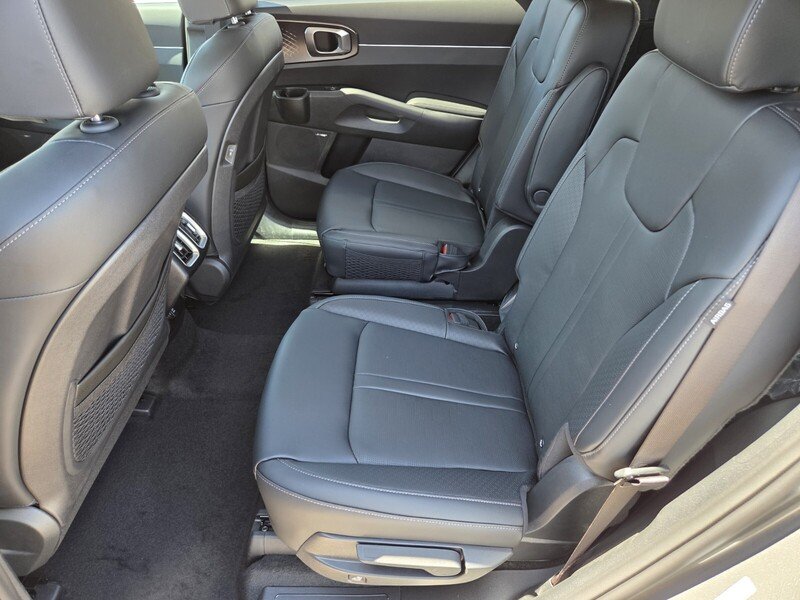 New 2026 Volcanic Sand Kia EX image 8