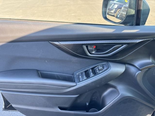 Used 2023 Black Subaru Base image 15