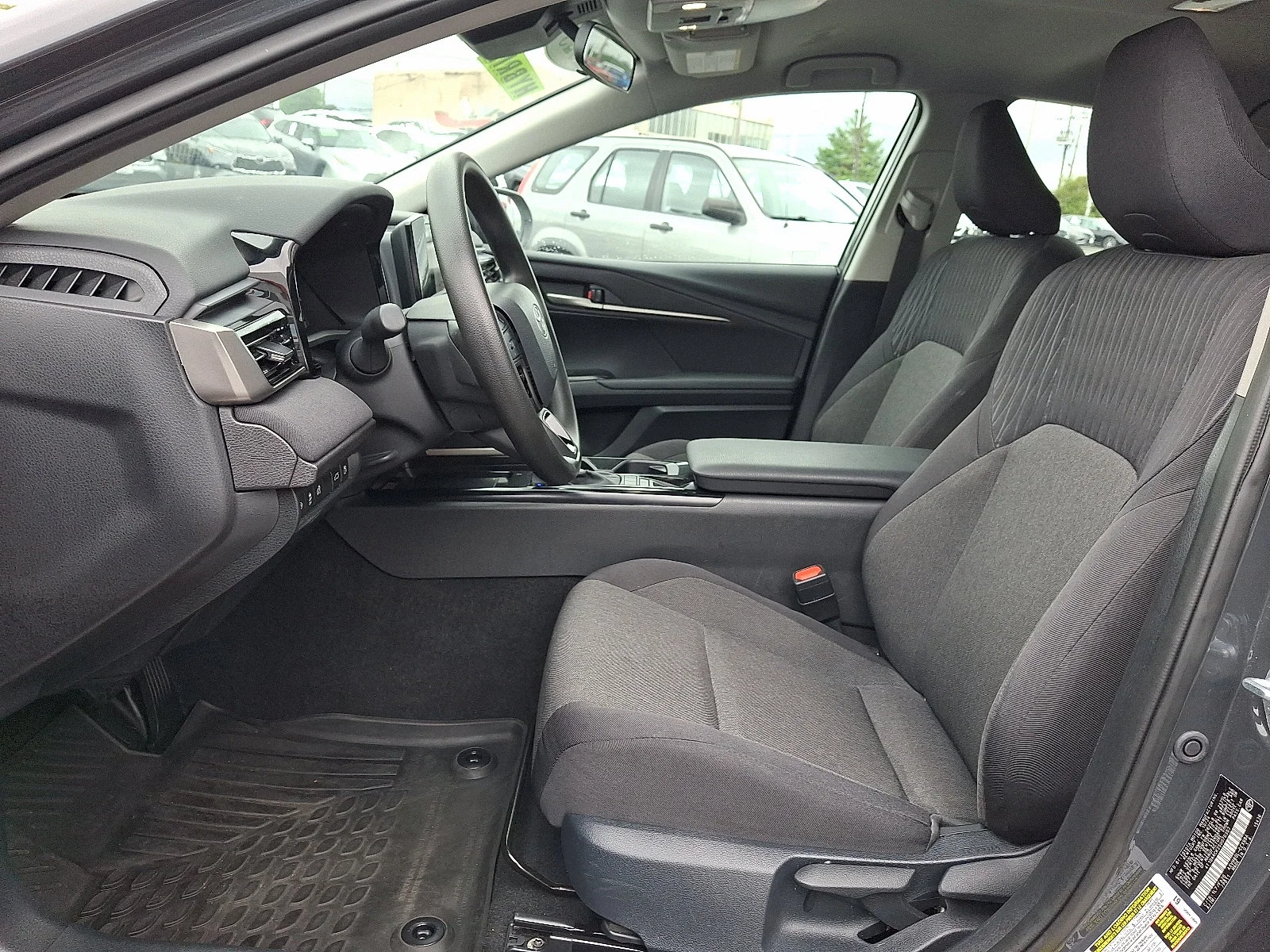 Used 2025 Underground - 1L7 Toyota LE image 14