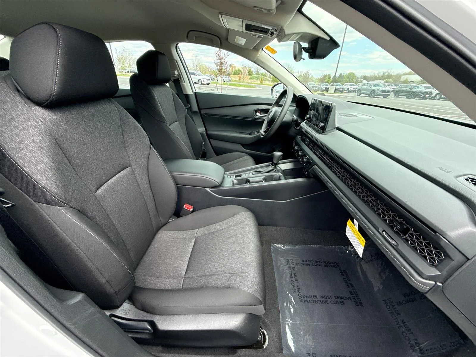 2025 Honda Accord LX - Photo 17