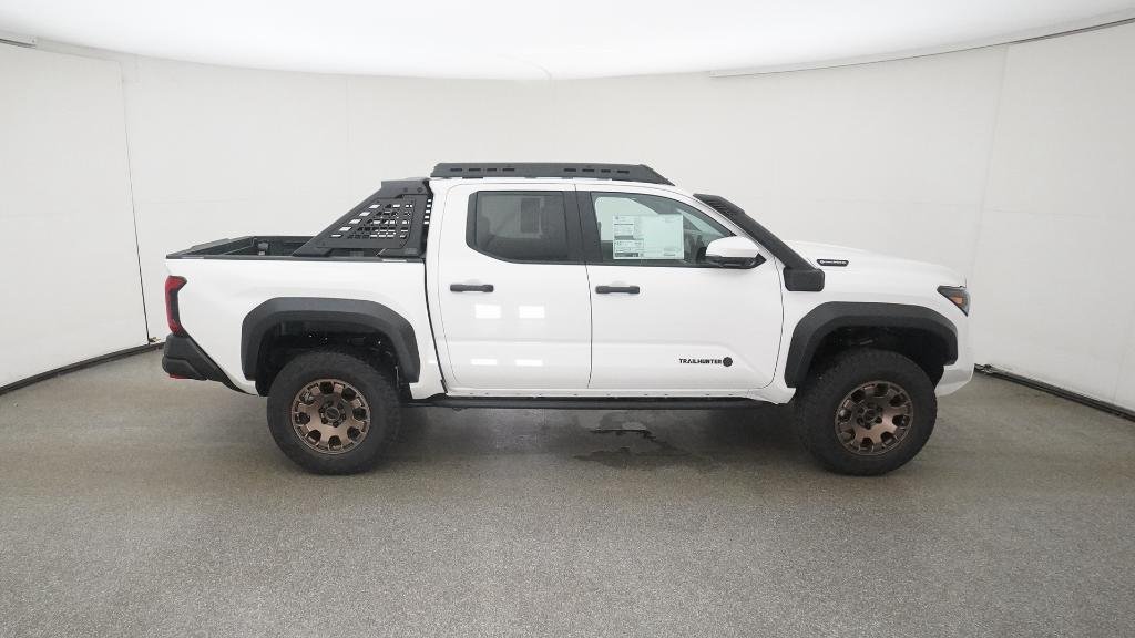 2025 Toyota Tacoma Trailhunter - Photo 12