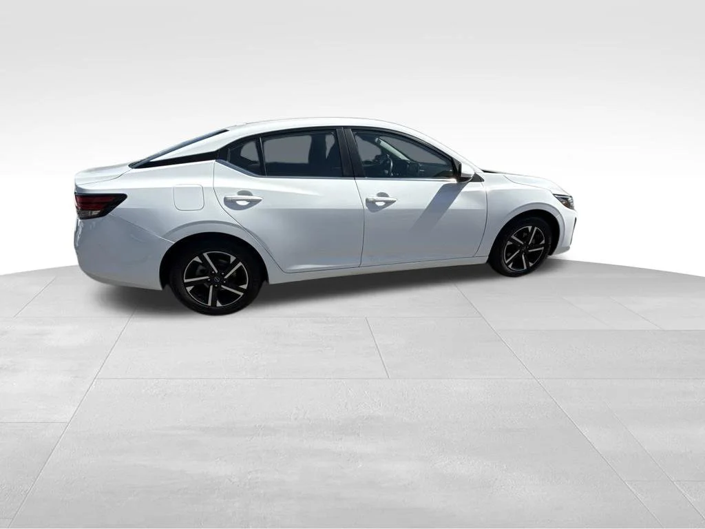 Used 2024 White Nissan SV image 7