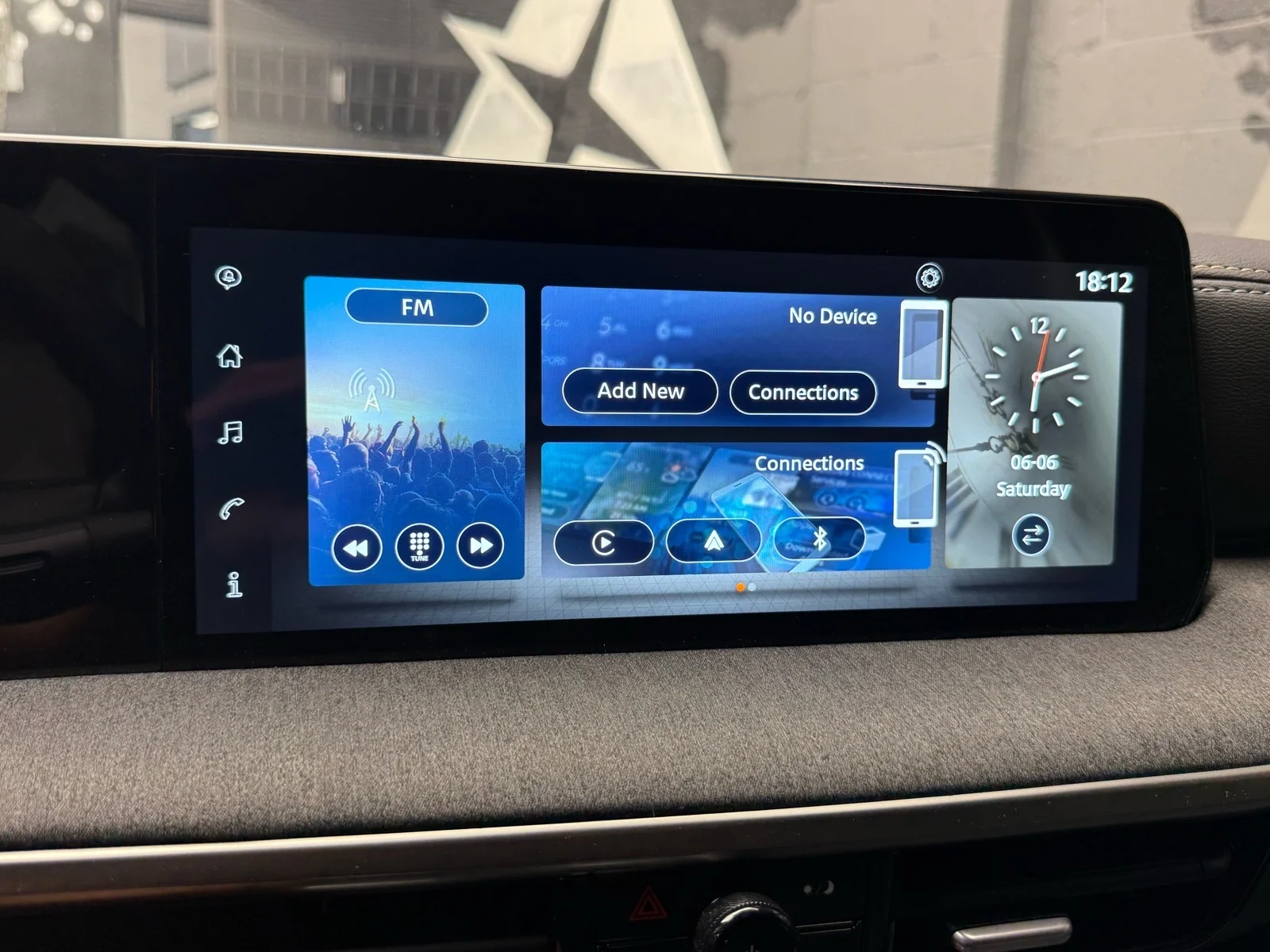 Used 2025 Fresh Powder (qm1) Nissan SV image 15