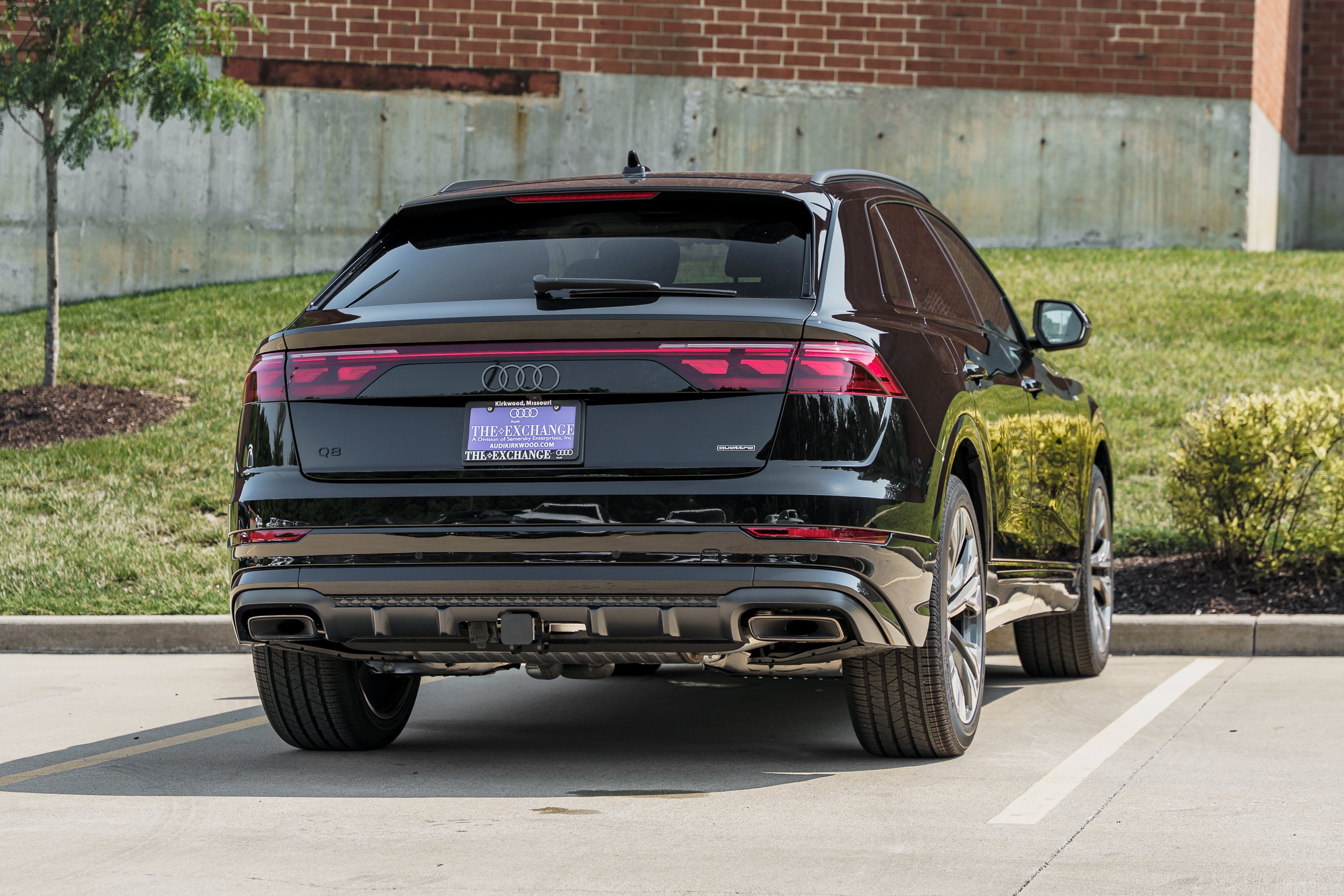 New 2026 MYTHOS BLACK Audi Prestige image 4