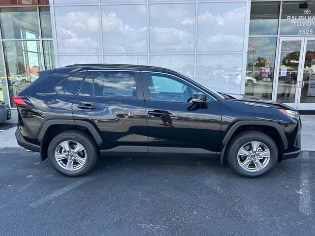 Used 2025 Black Toyota XLE image 2