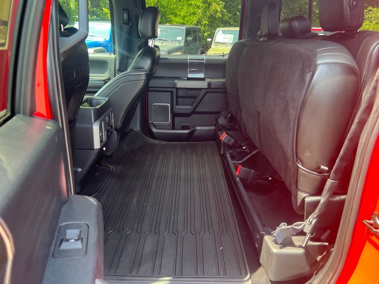Used 2019 Red Ford Raptor image 18