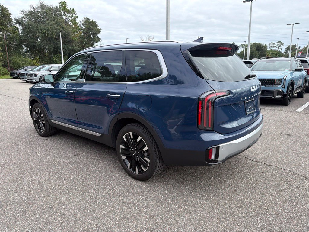 Certified Used 2024 Midnight Lake Blue Kia SX image 7