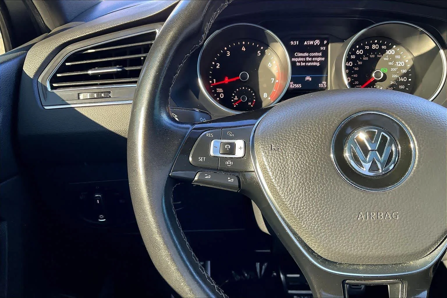 Used 2021 Platinum Gray Metallic Volkswagen SE R-Line Black image 24