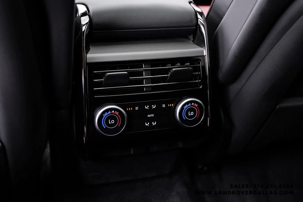 Certified Used 2025 Carpathian Gray Premium Metallic Land Rover Dynamic SE image 41