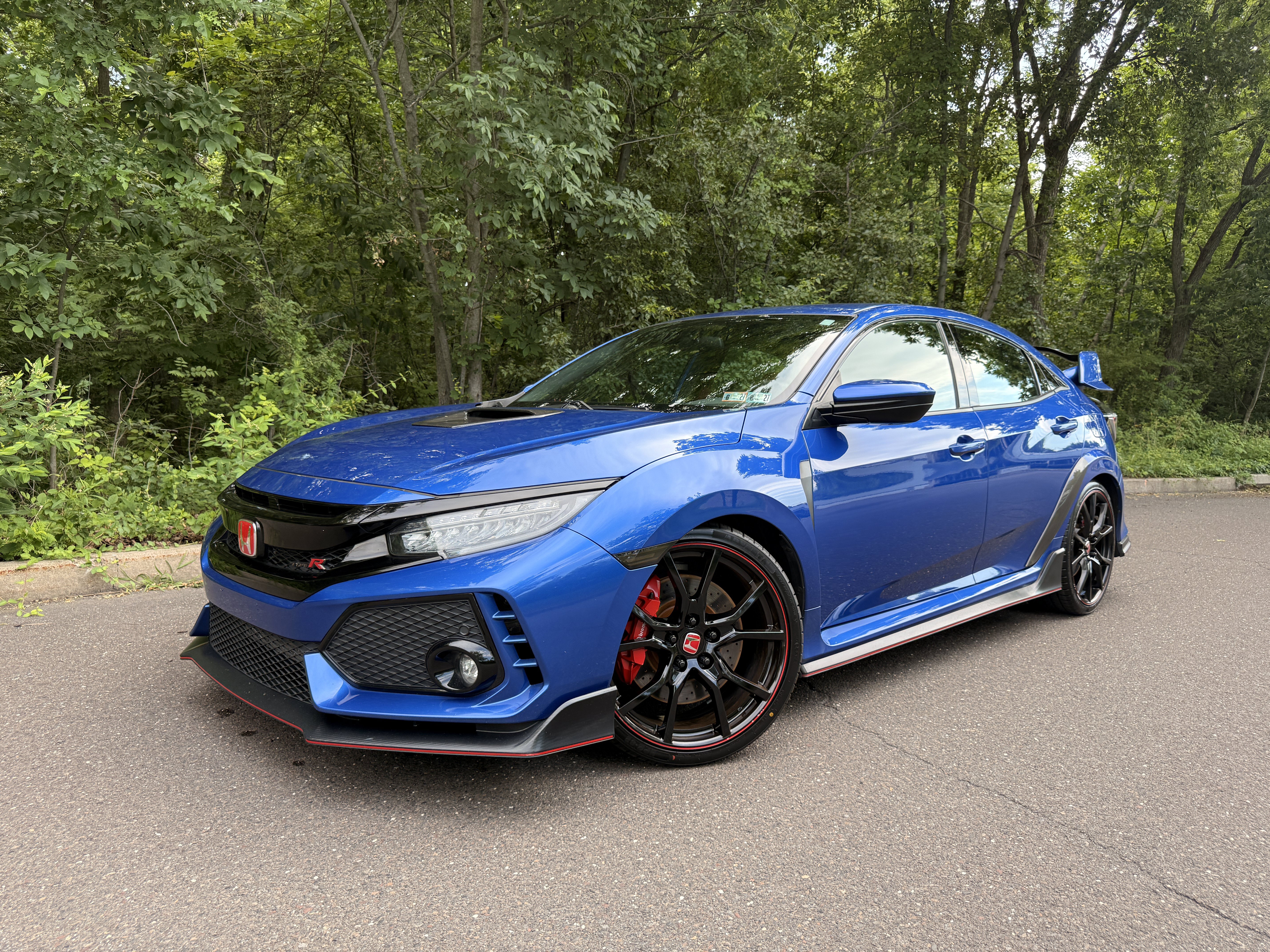 Used 2018 Blue Honda Touring image 16