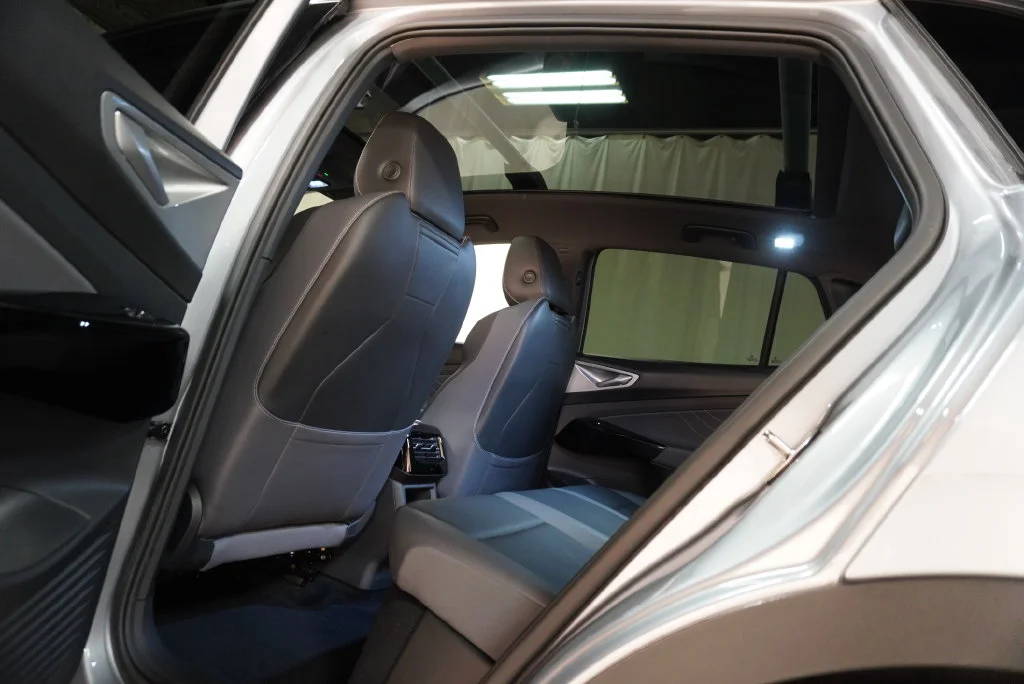 Certified 2023 Volkswagen ID.4 PRO S with VIN 1V2WNPE87PC027254 for sale in Chicago, IL