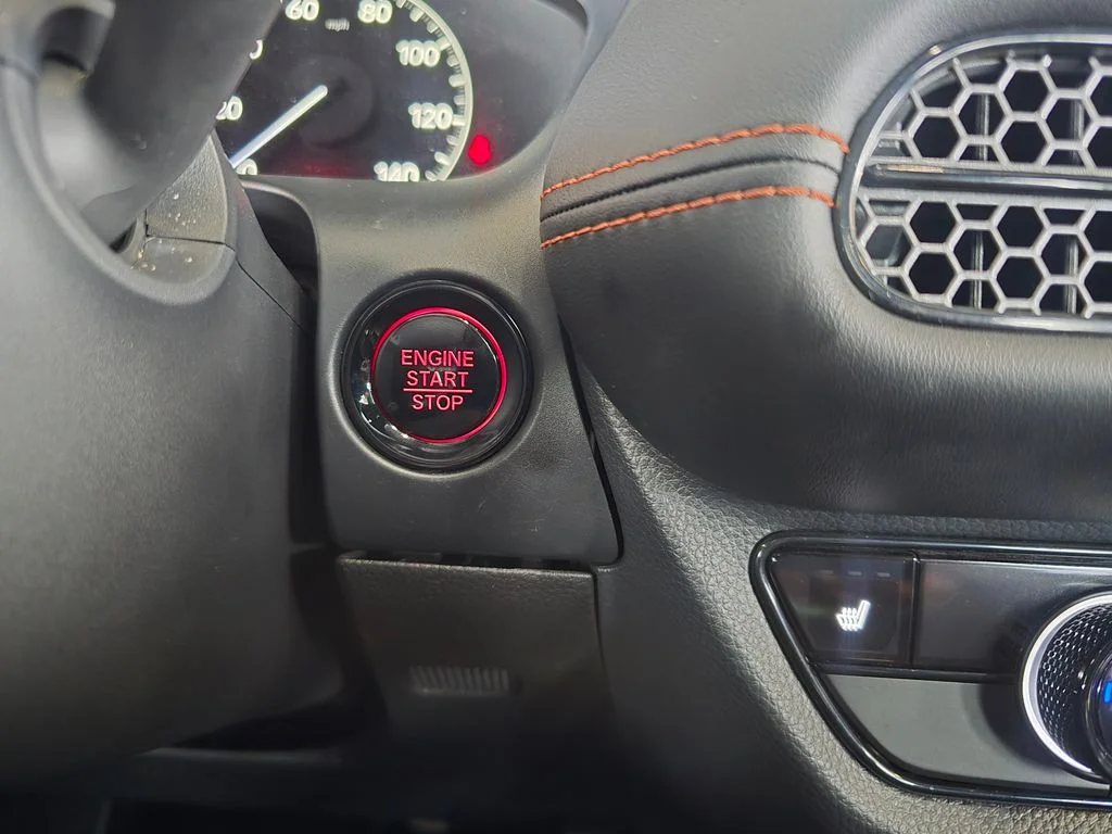 Used 2025  Honda Sport image 21