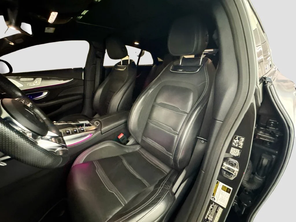 Used 2019  Mercedes-Benz Base image 22
