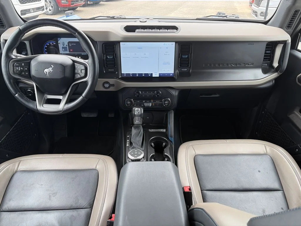 Used 2021 Blue Ford Wildtrak image 13