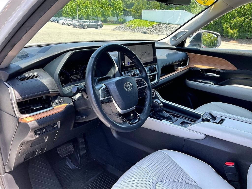 Used 2024 Beige Toyota Platinum image 8