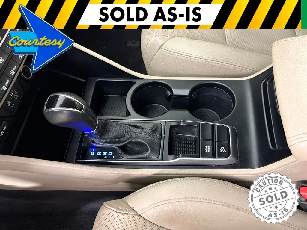 Used 2018 Black Hyundai SEL Plus image 29