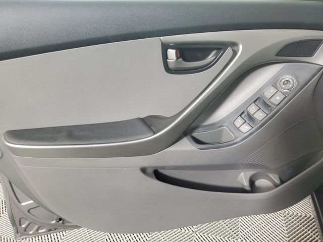 Used 2013 Gray Hyundai GLS image 17