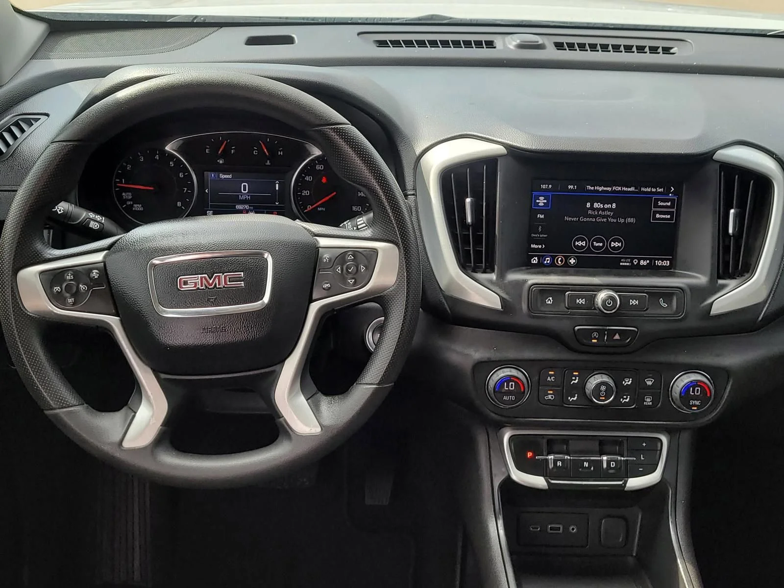 Used 2022 Summit White GMC SLE image 19