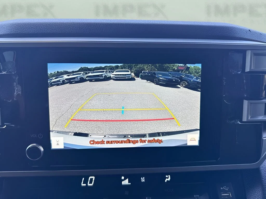 Used 2025 White Toyota SR5 image 20