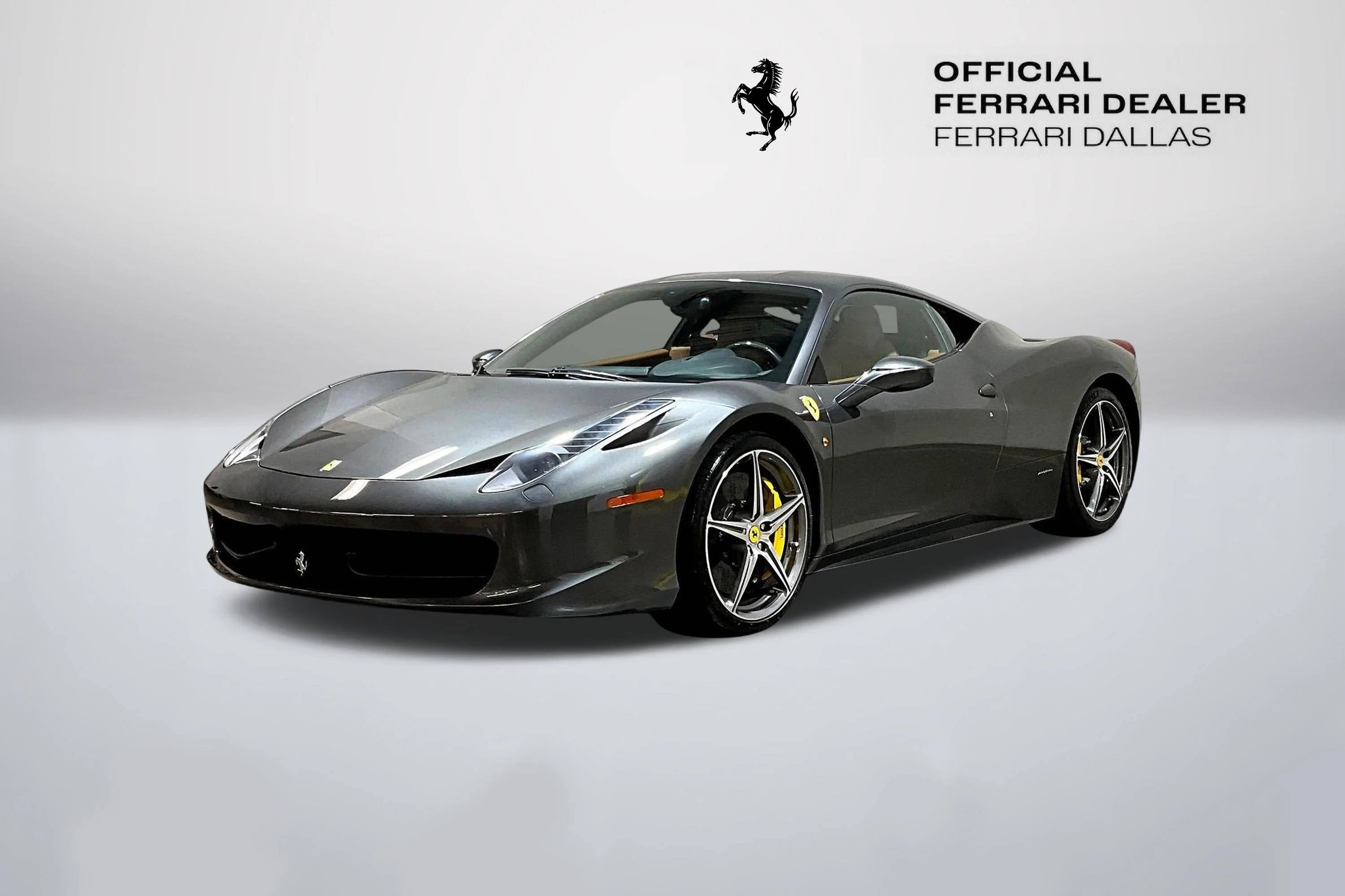 Used 2014 Grigio Silverstone Ferrari  image 3