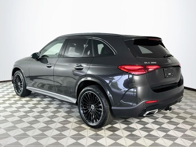 New 2026 Graphite Grey Metallic Mercedes-Benz GLC 300 image 5