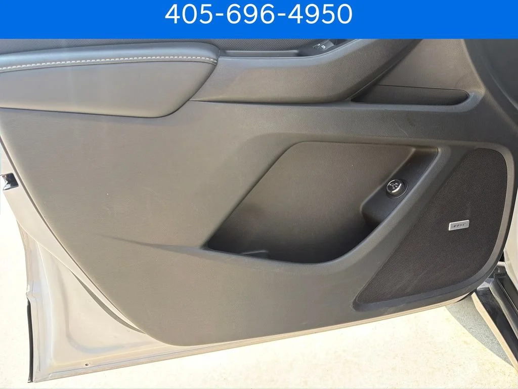 Pre-Owned 2022 Chevrolet Traverse Premier