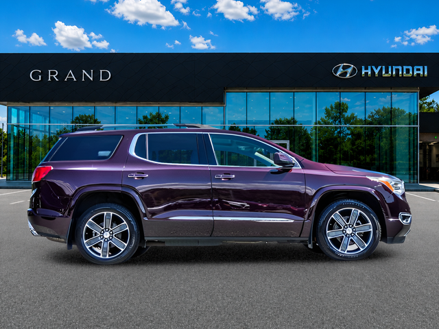 Used 2017 Red GMC Denali image 7