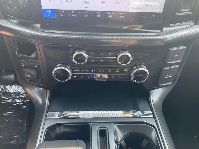 New 2026 Star White Metallic Tri-Coat Ford Lariat® image 59
