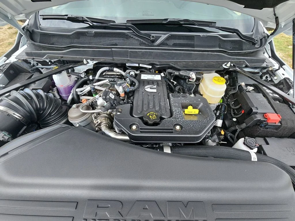 2026 RAM 3500 Laramie - Photo 21