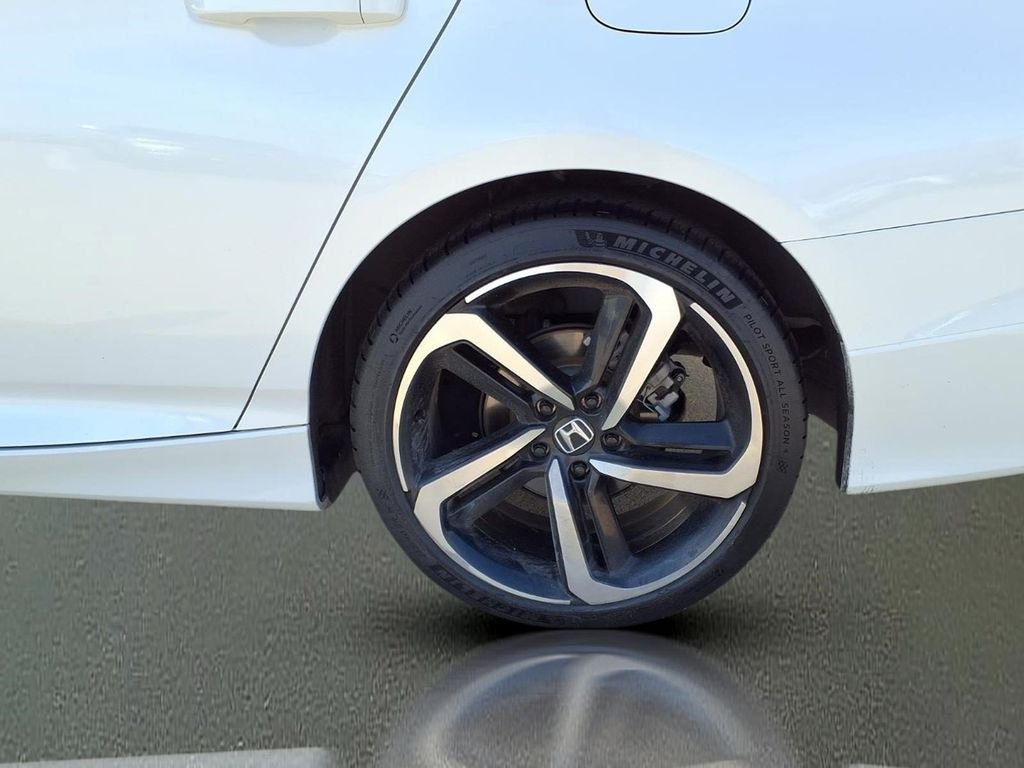 Used 2022 Platinum White Honda Sport 2.0T image 26