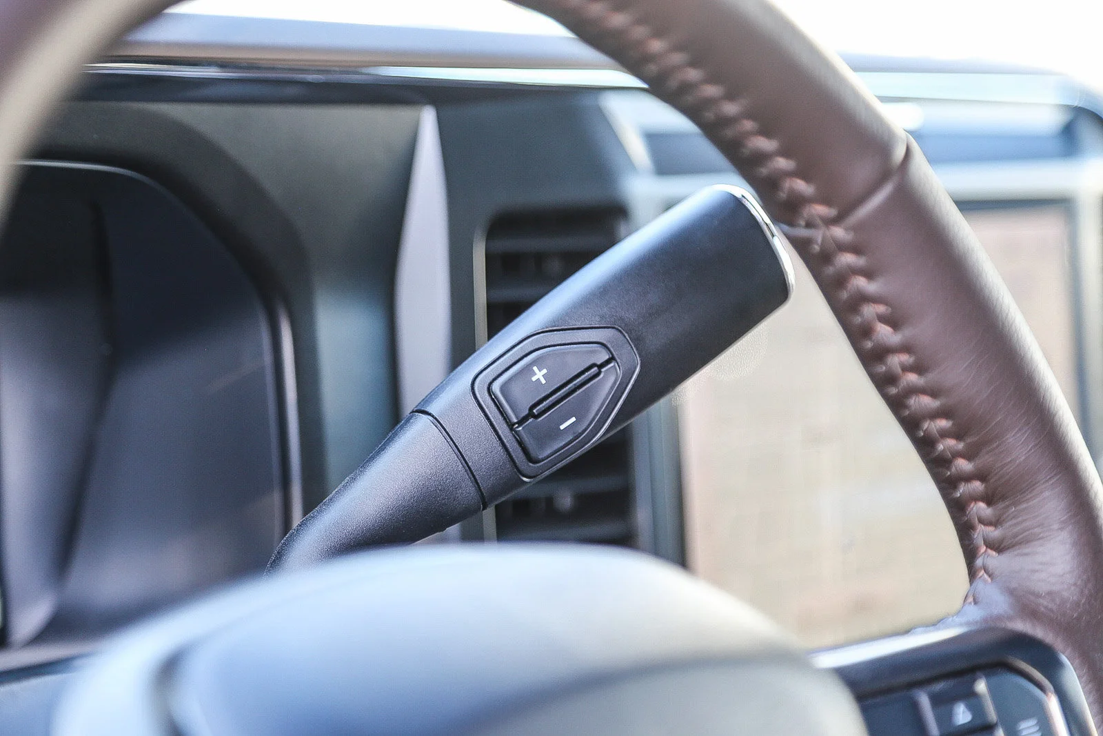 New 2026 Star White Metallic Tri-Coat Ford F-250® King Ranch® image 21