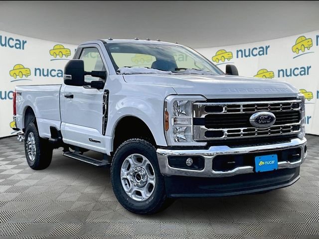 New 2026 White Ford XLT image 1