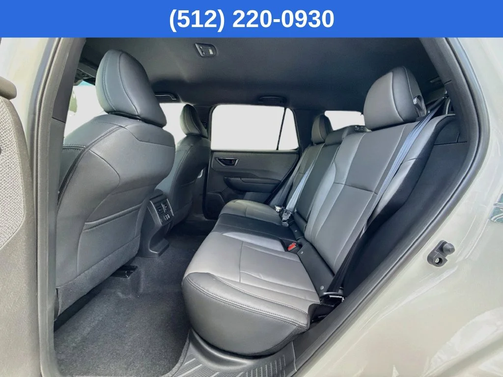 New 2026 White Subaru Premium image 29