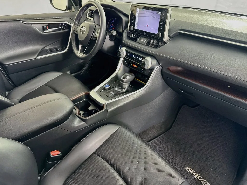 Used 2020 Magnetic Gray Metallic Toyota Limited image 38