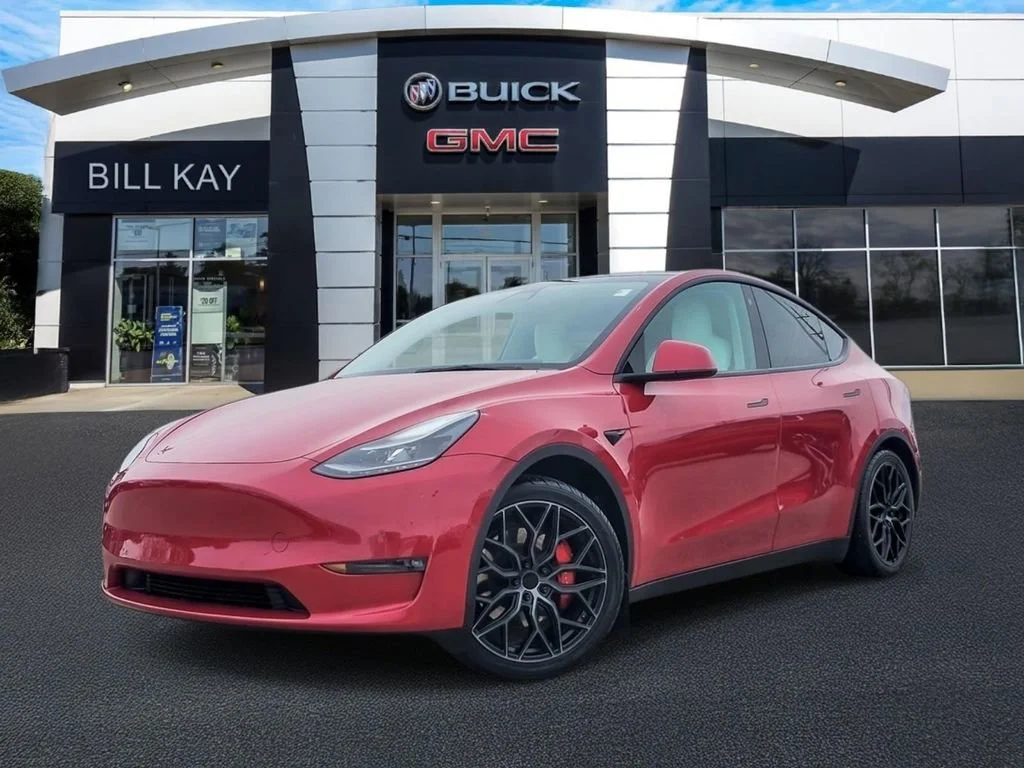 2022 Tesla Model Y Performance Dual Motor All-Wheel Drive's photo