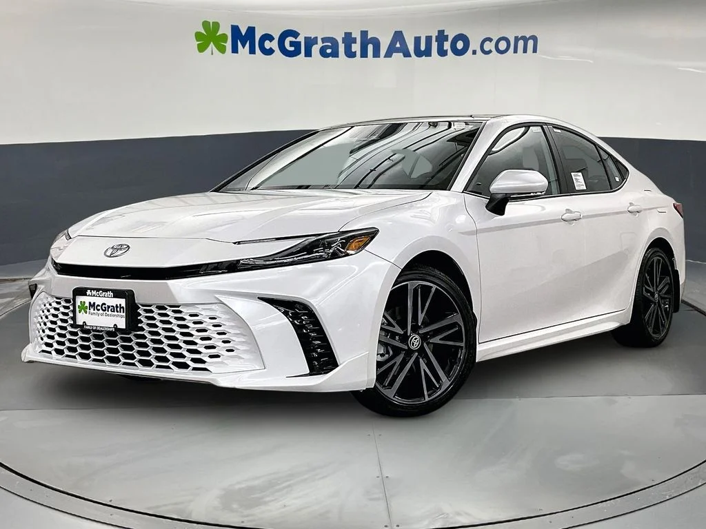 New 2026 Wind Chill Pearl <sup>1</sup> Toyota  XSE AWD image 2