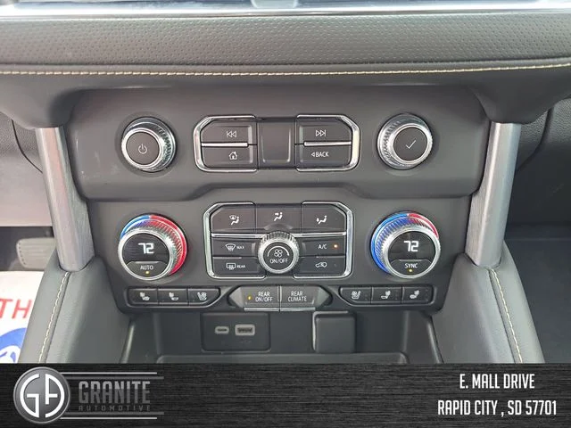 Used 2024 Black GMC SLT image 19