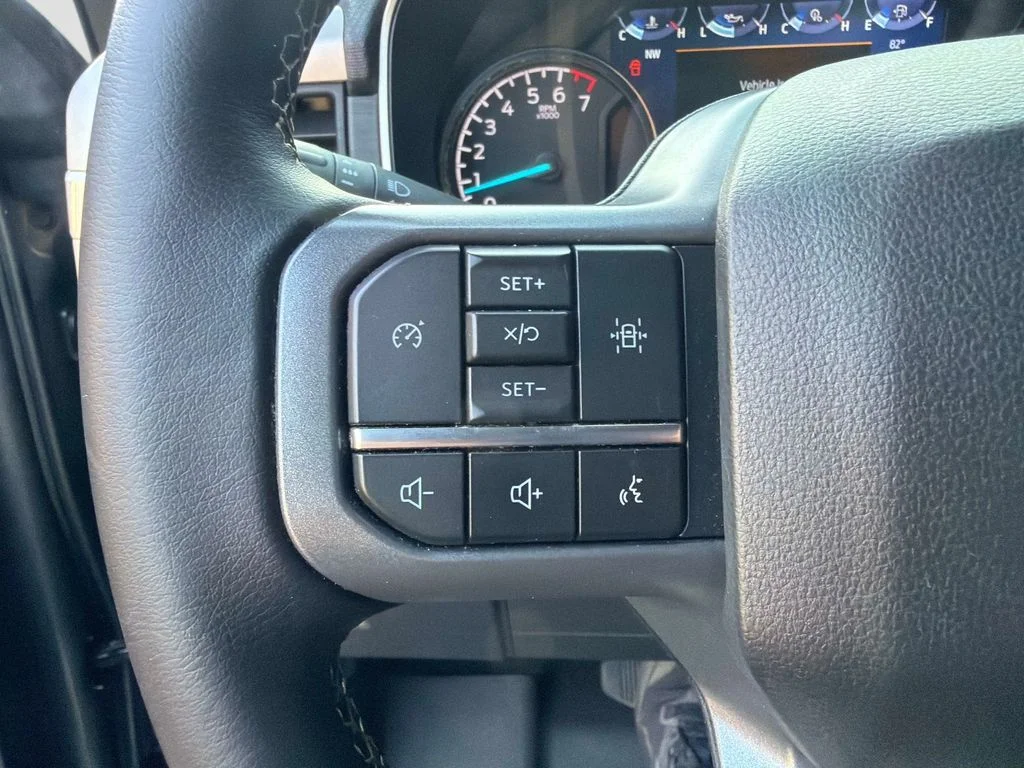 Used 2023 Blue Ford XLT image 30