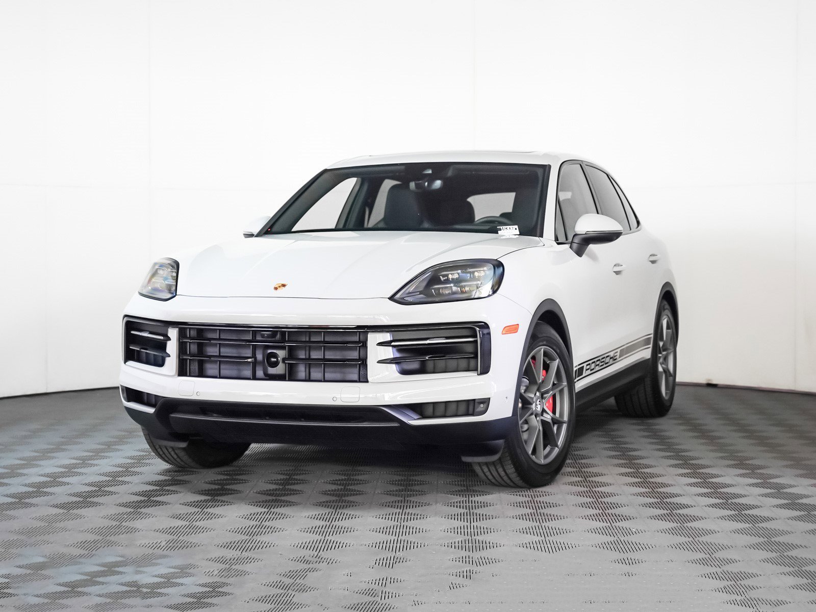 2025 Porsche Cayenne S