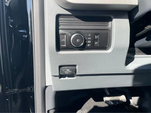 New 2026 Agate Black Metallic Ford F-250® XL image 39