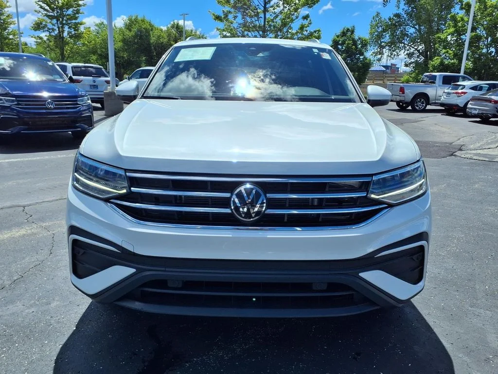 Certified Used 2023 Opal White Volkswagen 2.0T SE image 6