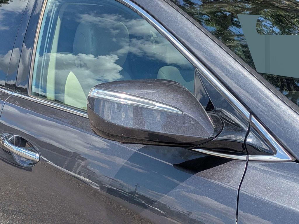 Used 2018 Gray Hyundai 2.4 image 10