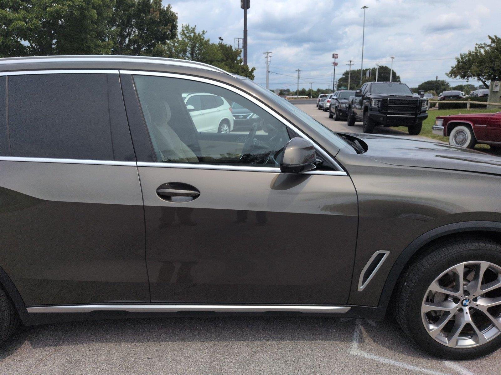 Used 2022 Manhattan Green Metallic BMW xDrive40i image 38