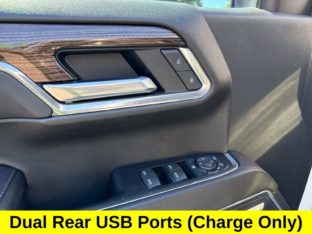 Used 2022 Summit White Chevrolet RST image 14