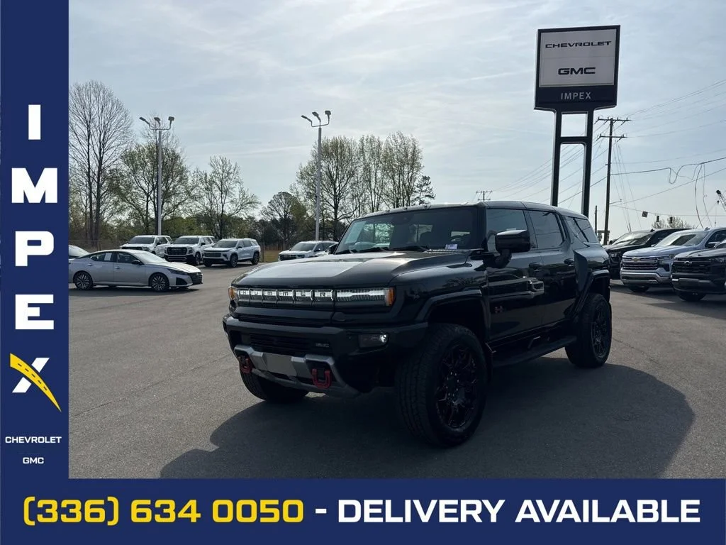 2025 GMC Hummer EV 2X SUV's photo