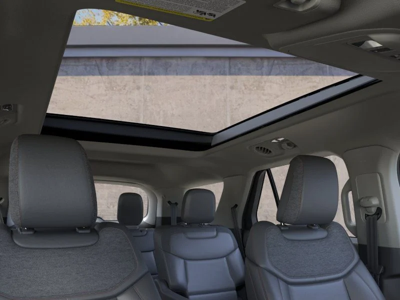 New 2026 Space White Metallic Ford Active image 24