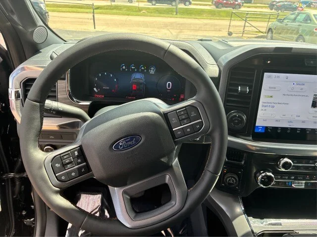 New 2026 Agate Black Metallic Ford Lariat® image 38